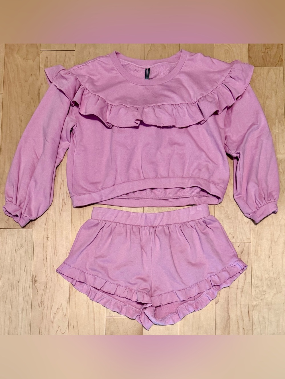 Anthropologie Ruffle Sweatshirt Micro Shorts Loungewear Set Pink Women’s Large
